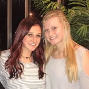 Meet your Posher, Dana